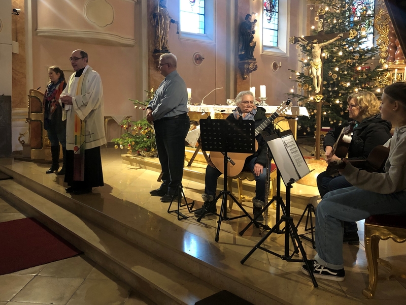 Kindersegnung 2023 vorne